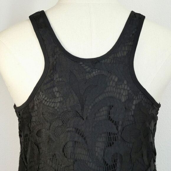 Milly Lace Tank - Picture 6 of 12